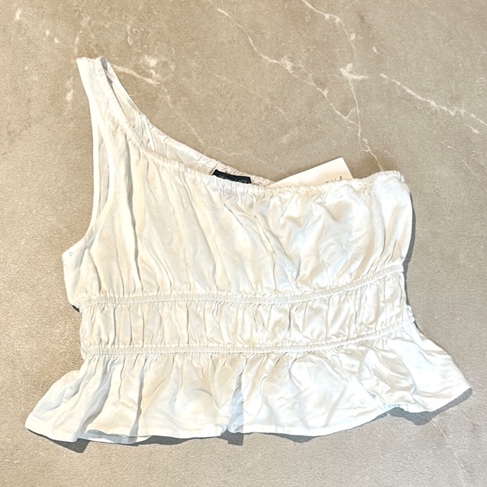 Cotton Candy White Asymmetrical Ruffled Tank Top - NWT
